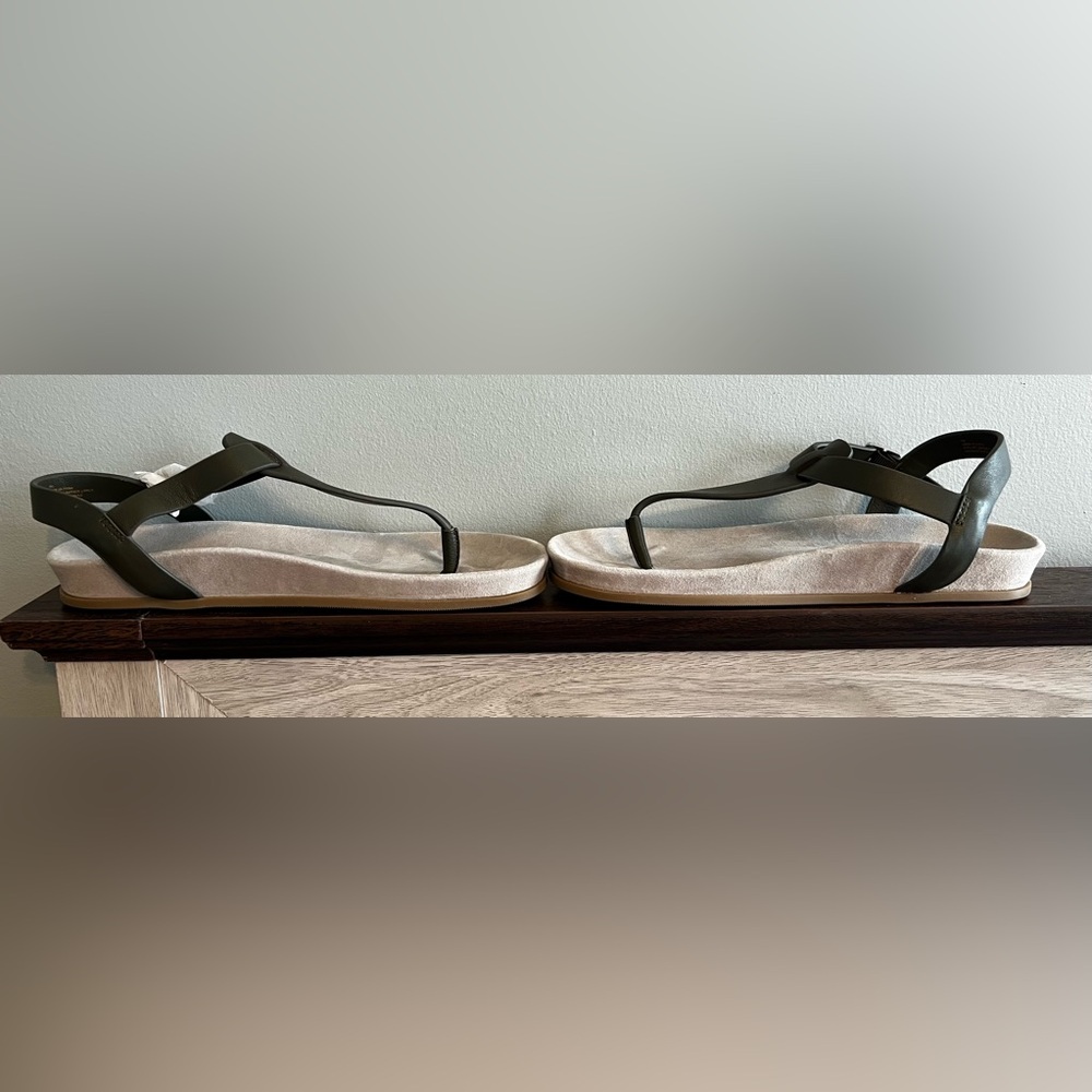 Elegant Olive Green Women's Sandals